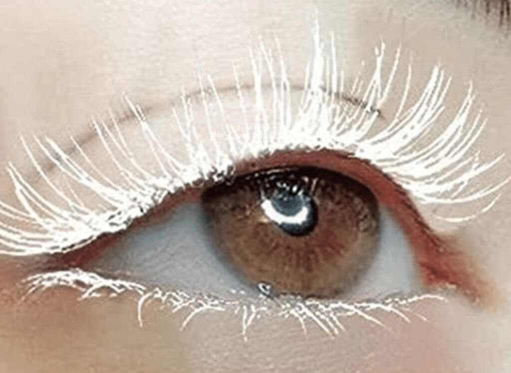 Best White Mascara creates an all white, all over lash look